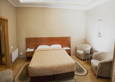 Bilyj Rojal Hotel Zaporizhia Kültér fotó