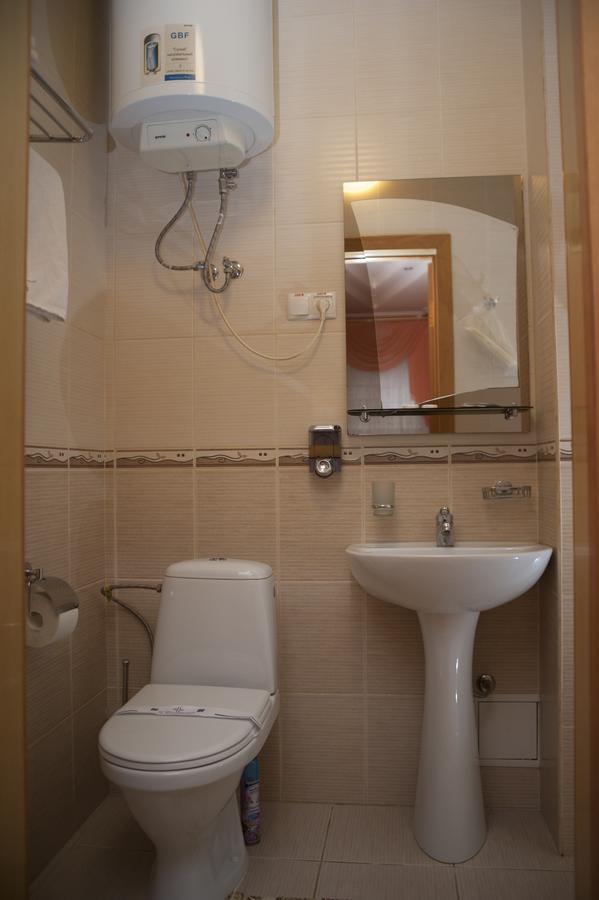 Bilyj Rojal Hotel Zaporizhia Kültér fotó
