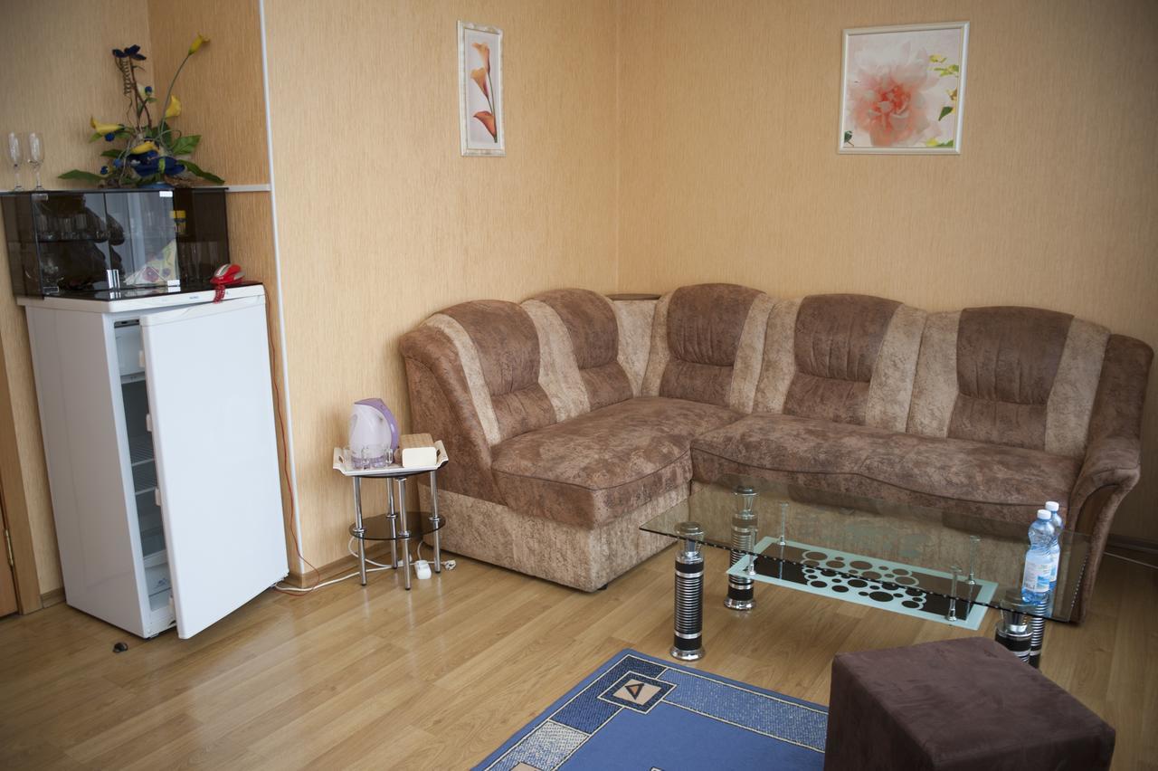 Bilyj Rojal Hotel Zaporizhia Kültér fotó