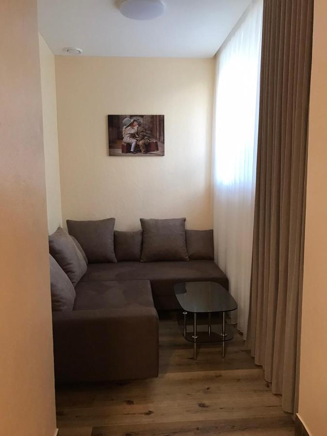 Bilyj Rojal Hotel Zaporizhia Kültér fotó