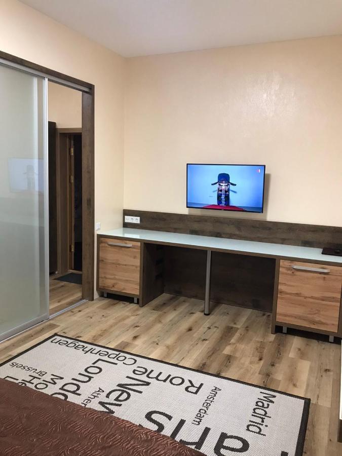 Bilyj Rojal Hotel Zaporizhia Kültér fotó